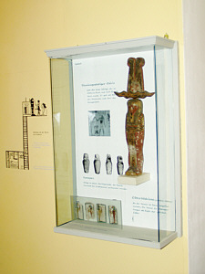 Warning: Undefined variable $titel in /mnt/web607/b2/52/5309852/htdocs/riemer-museum/Riemer-Fotos/fotoanzeige.php on line 105